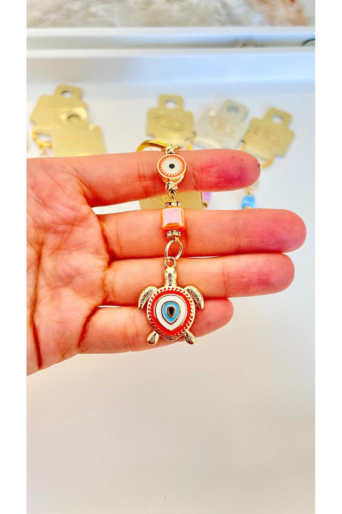 Hannah Gold-Plated Bodrum Bead Keychain - Orange Turtle