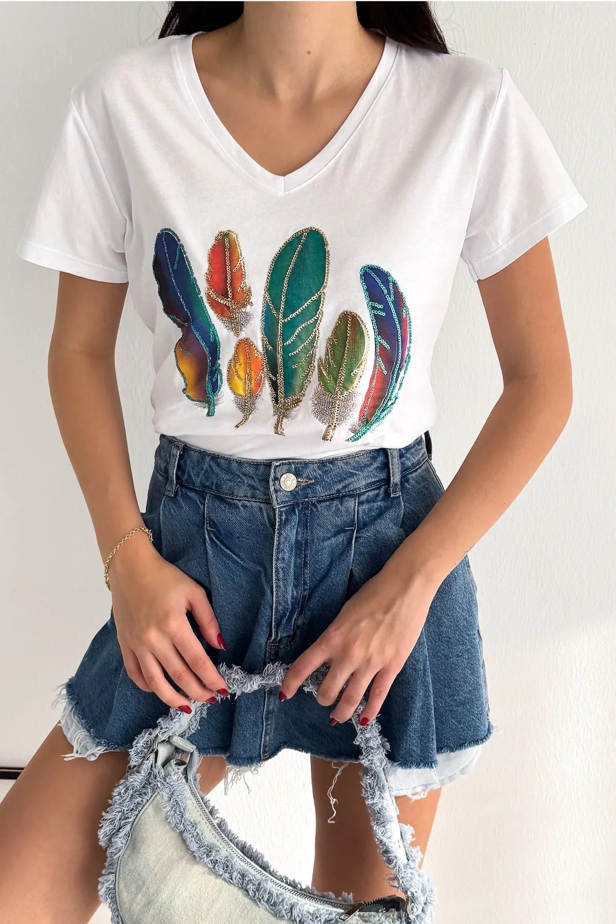 Tilda Feather Design Sequin Cotton T-Shirt