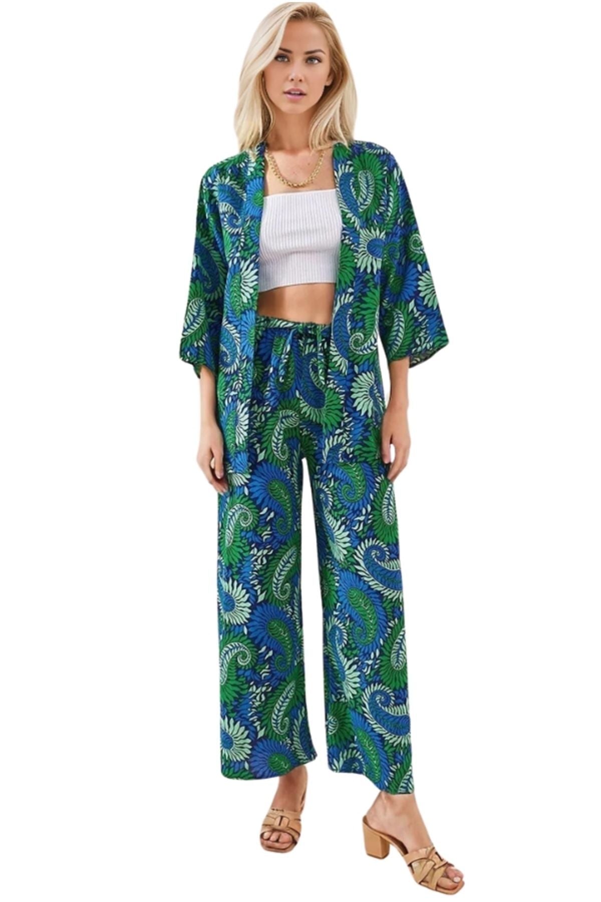 Catherine Women's Relaxed Fit Kimono - Green Paisley Print