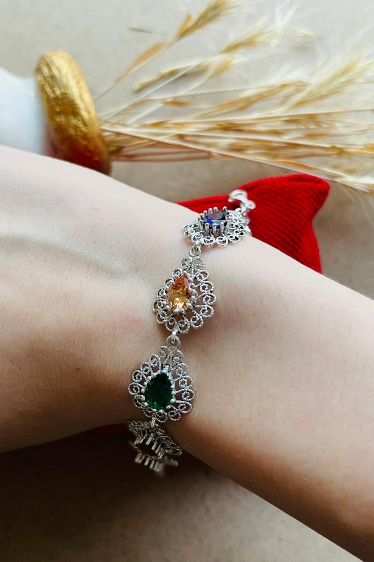 Brooke Seven-Stone Filigree Silver Bracelet - Multicolor