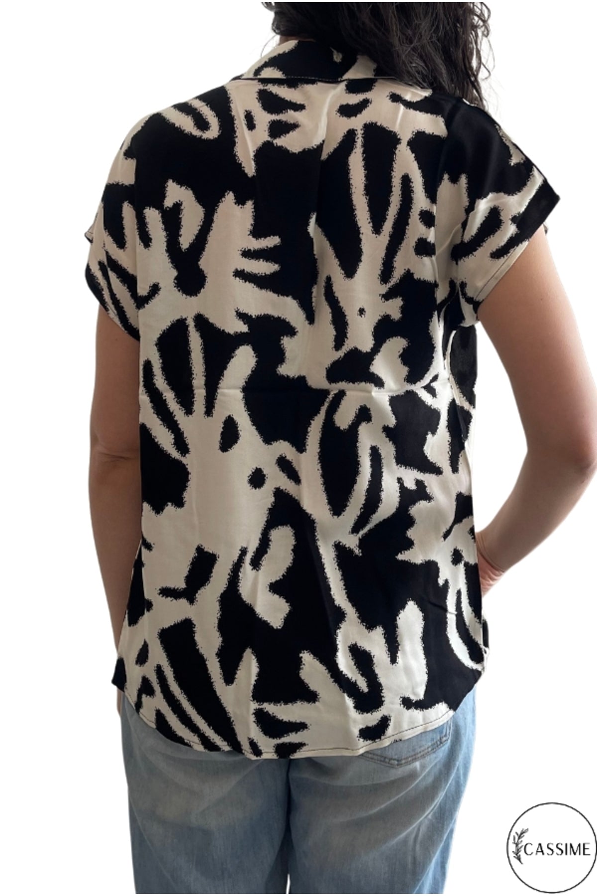 Charlotte Women's Short Sleeve Batwing Shirt - Black and White Print