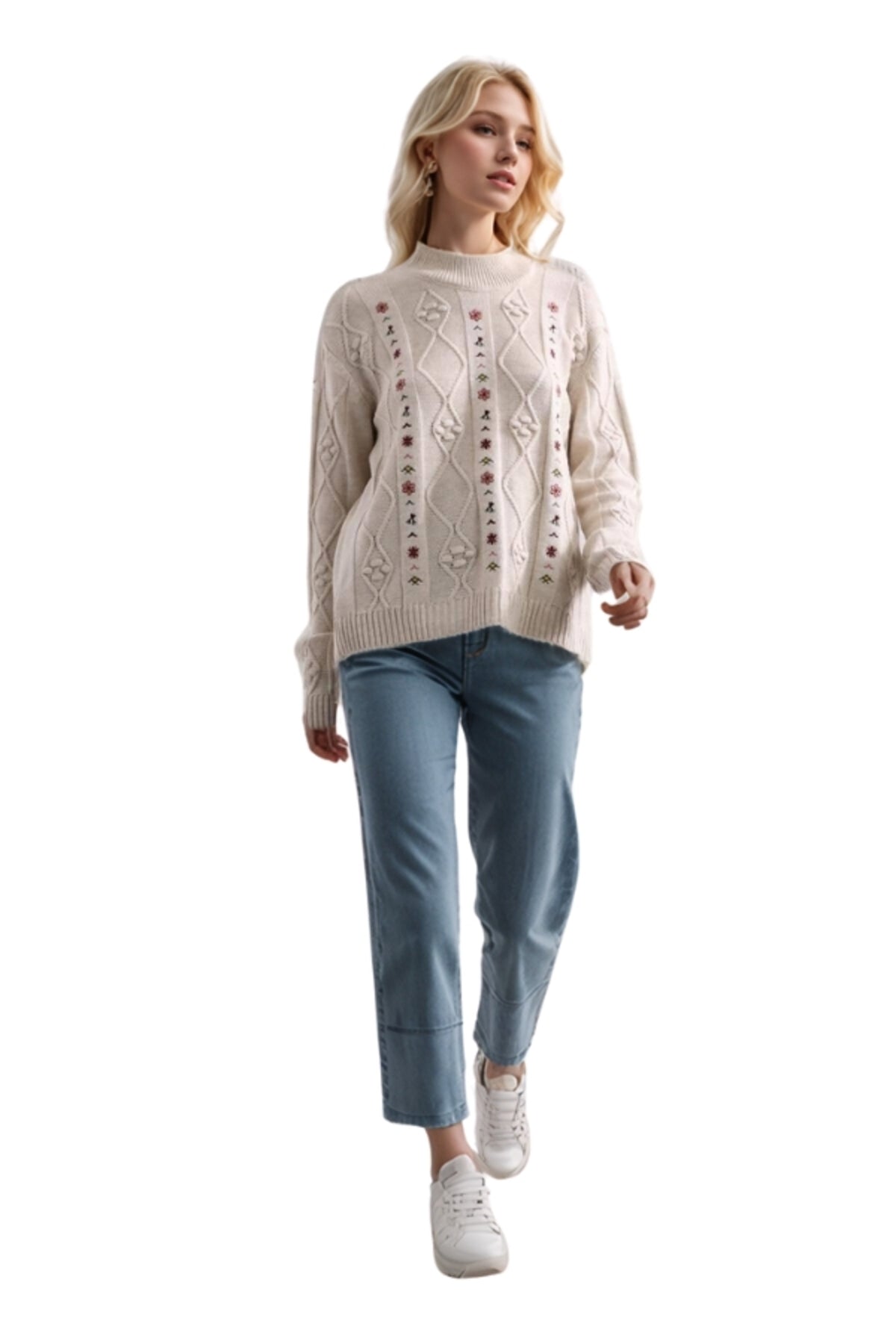Keira Women's Floral Embroidered Knit Sweater - Cream