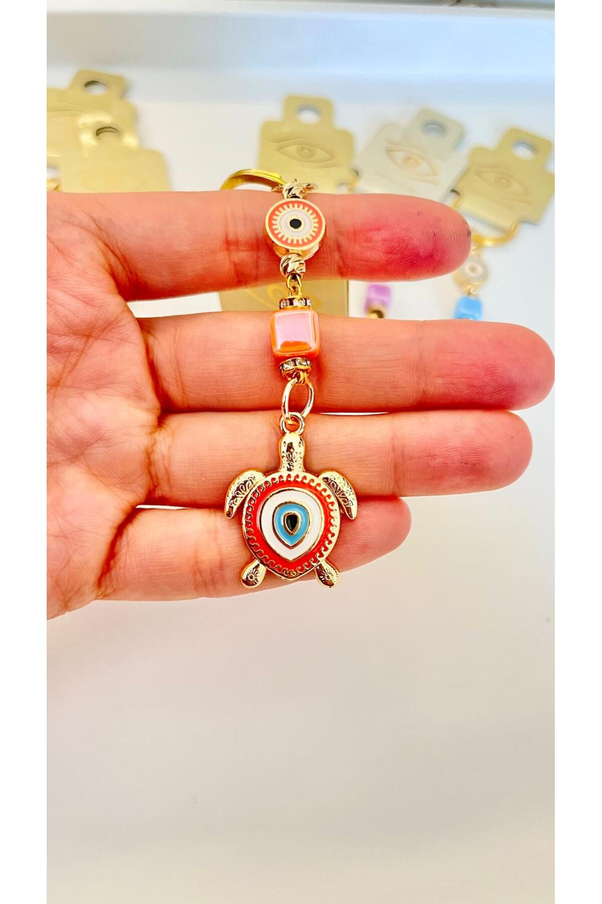 Hannah Gold-Plated Bodrum Bead Keychain - Orange Turtle