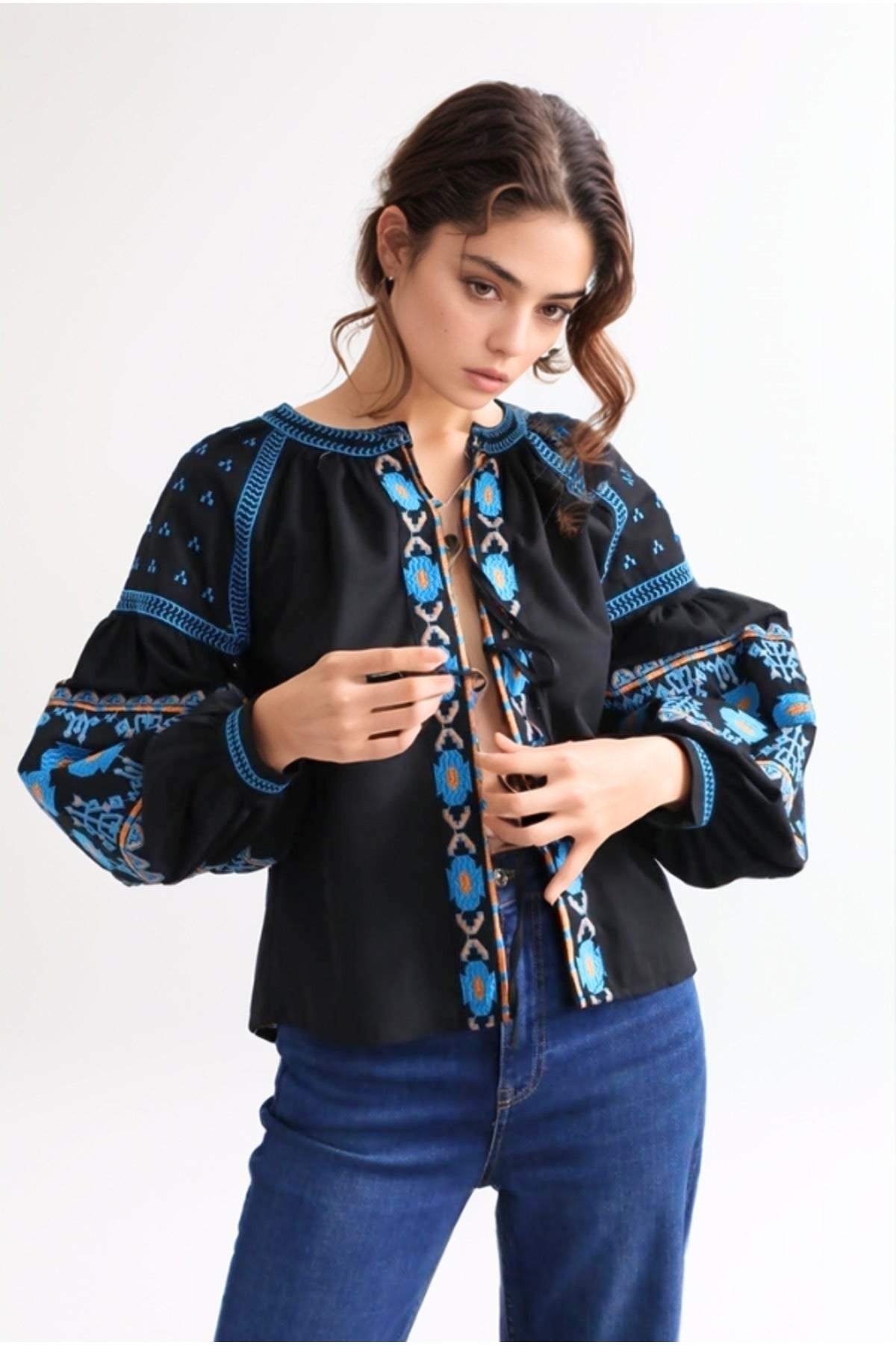 Fiona Women's Boho Print Balloon Sleeve Tie Jacket - Black