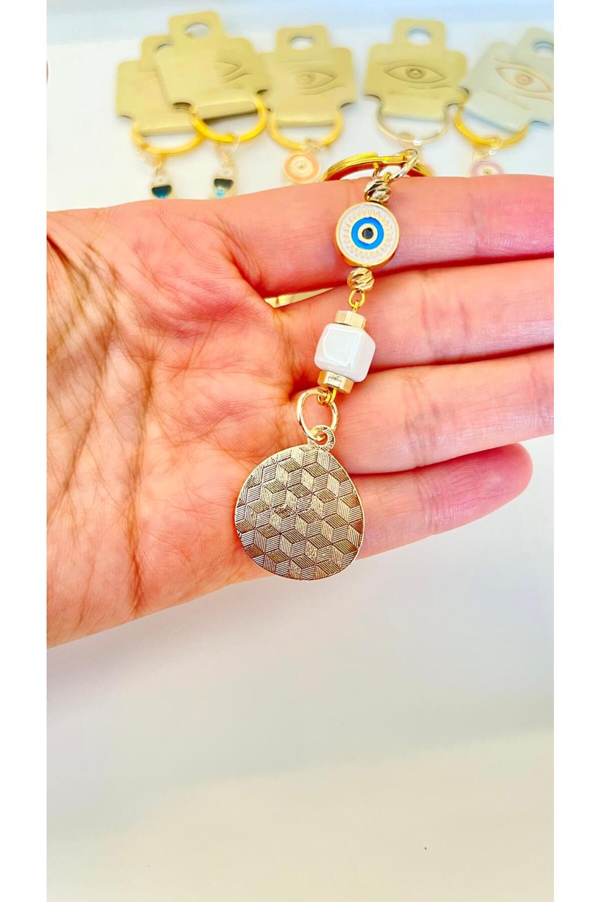 Hannah Gold-Plated Bodrum Bead Keychain - Beige Teardrop