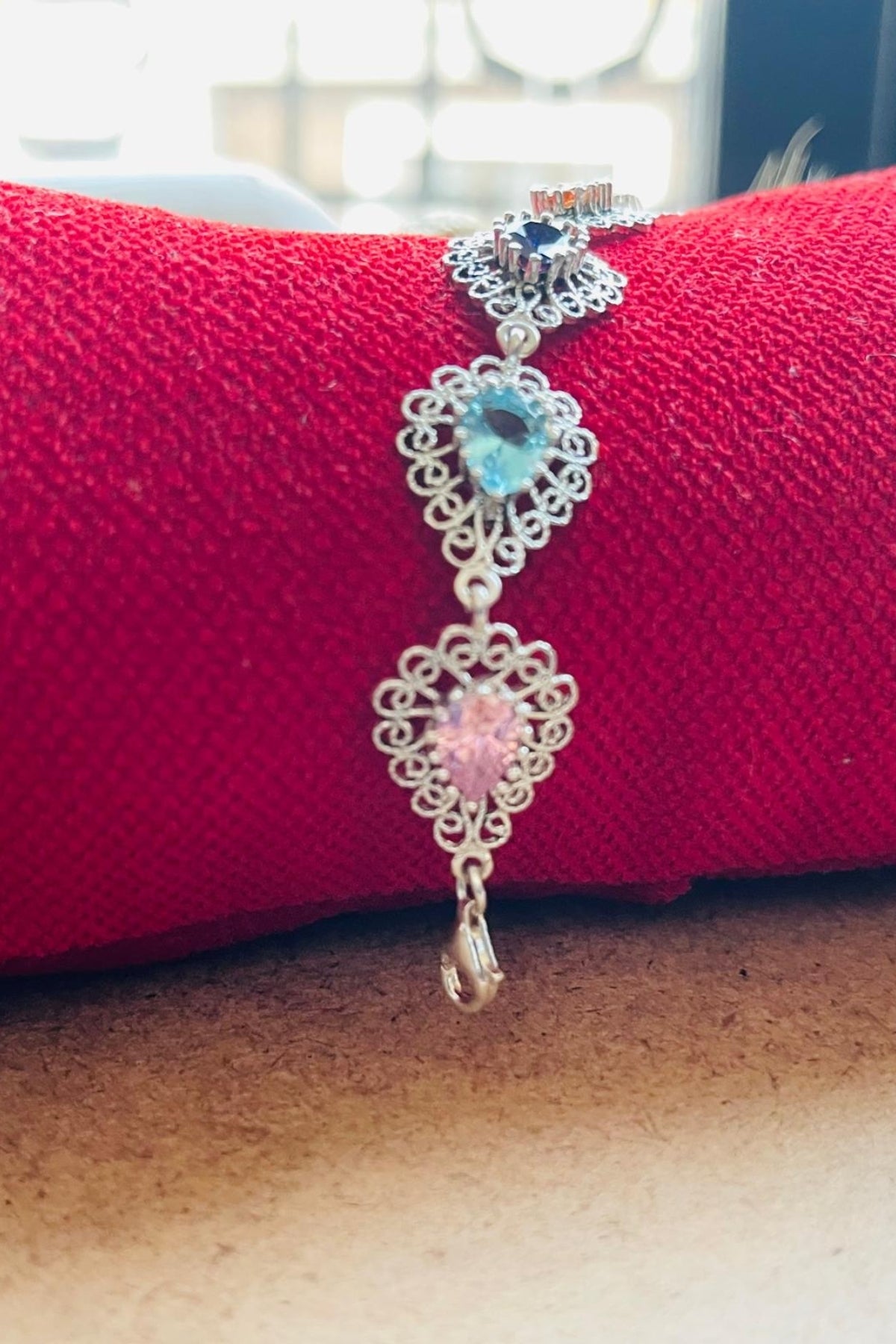 Brooke Seven-Stone Filigree Silver Bracelet - Multicolor
