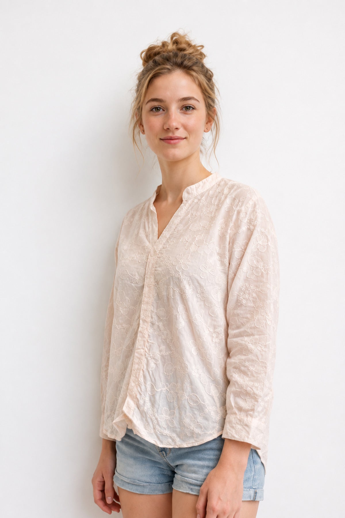 Isla Women's Cotton Embroidered Relaxed Fit Shirt - Light Pink