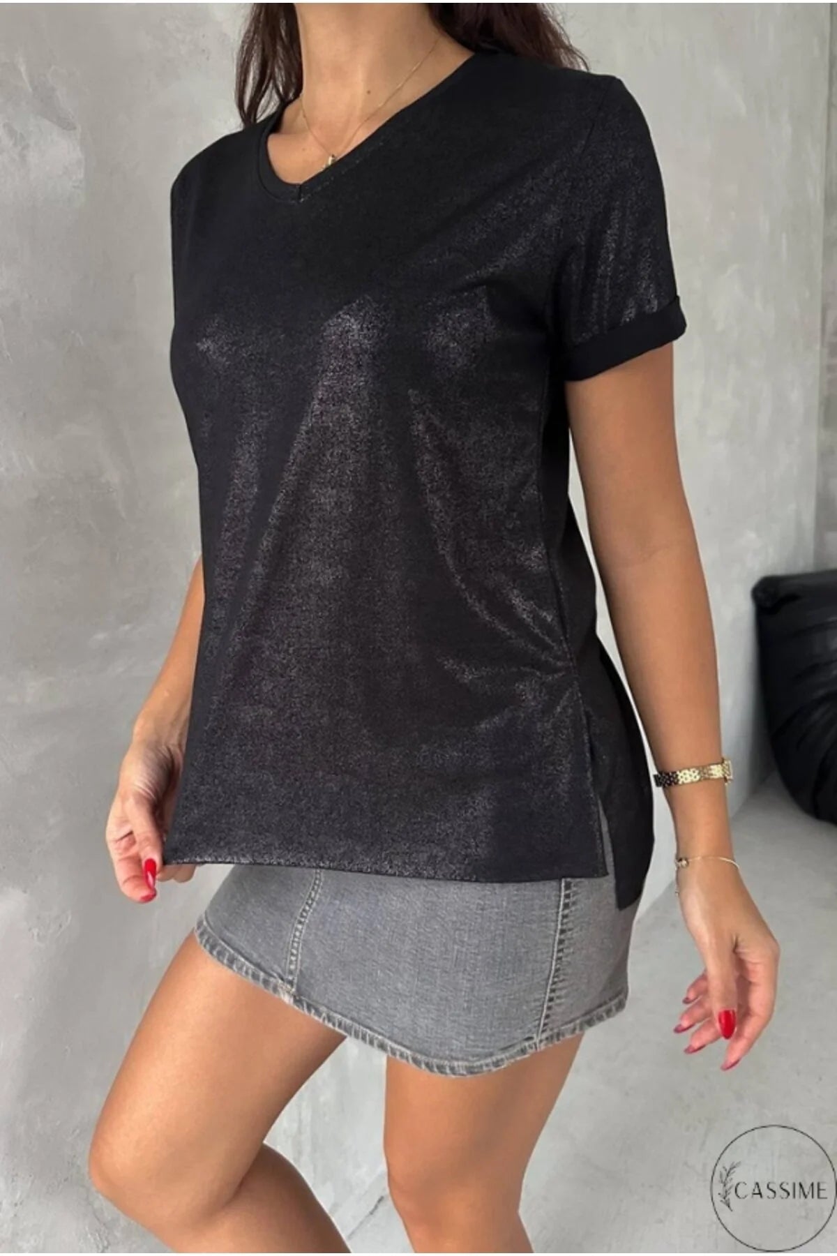 Janine Black Glitter V-Neck T-shirt