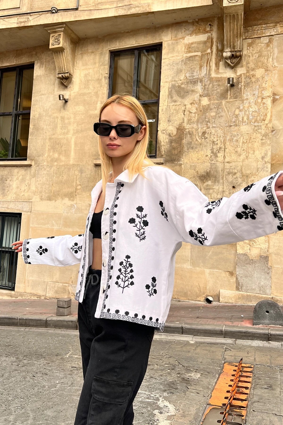 Isla White Embroidered Cotton Jacket