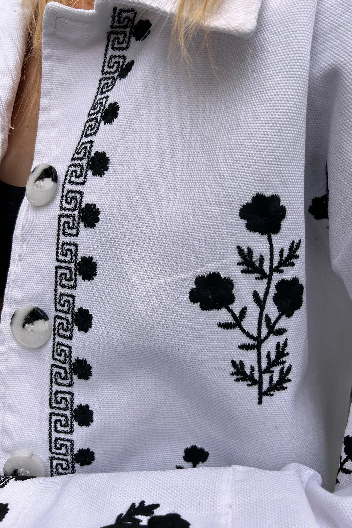 Isla White Embroidered Cotton Jacket