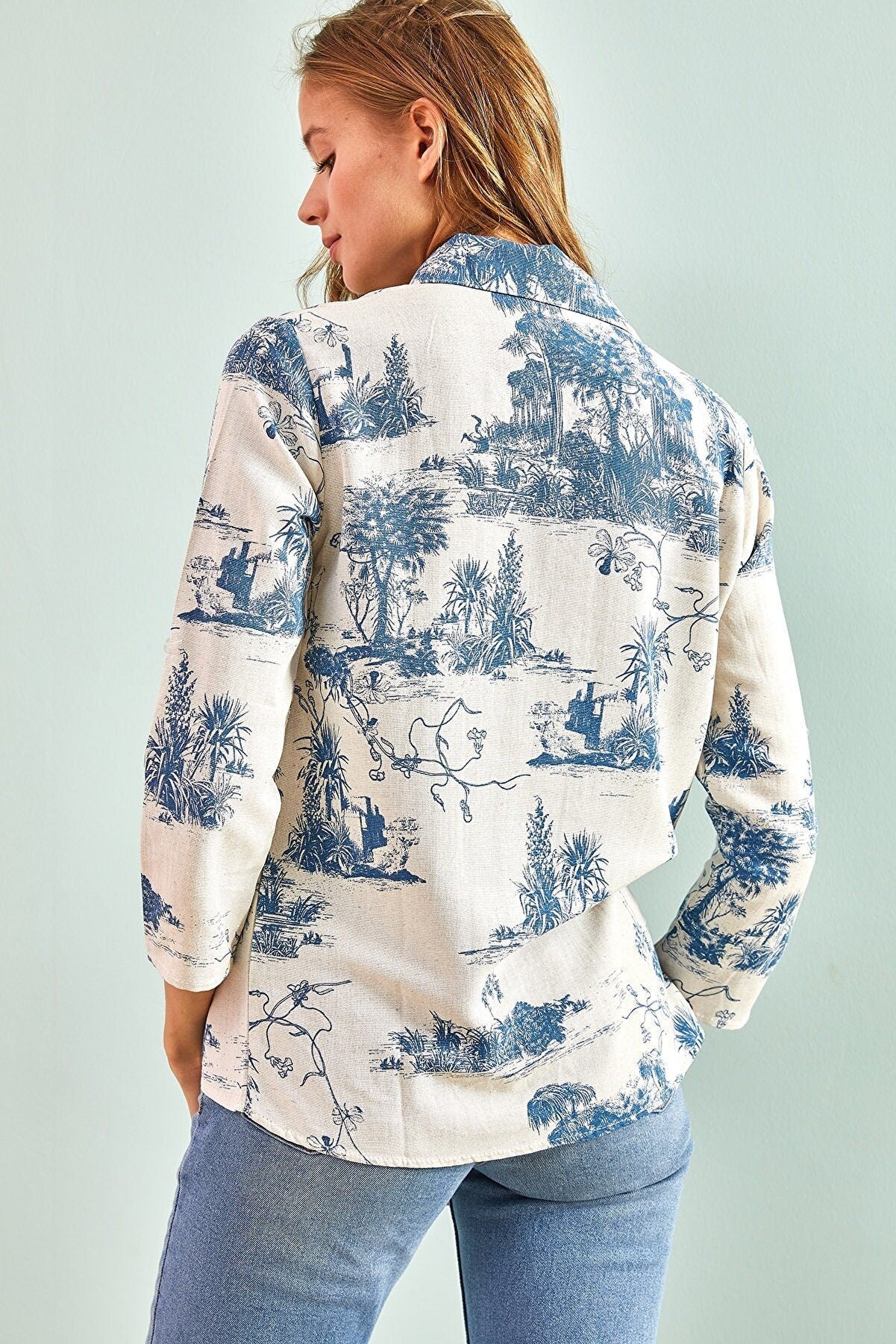 Sophia Blue Vintage 1970s Landscape Designer Button-Down Shirt