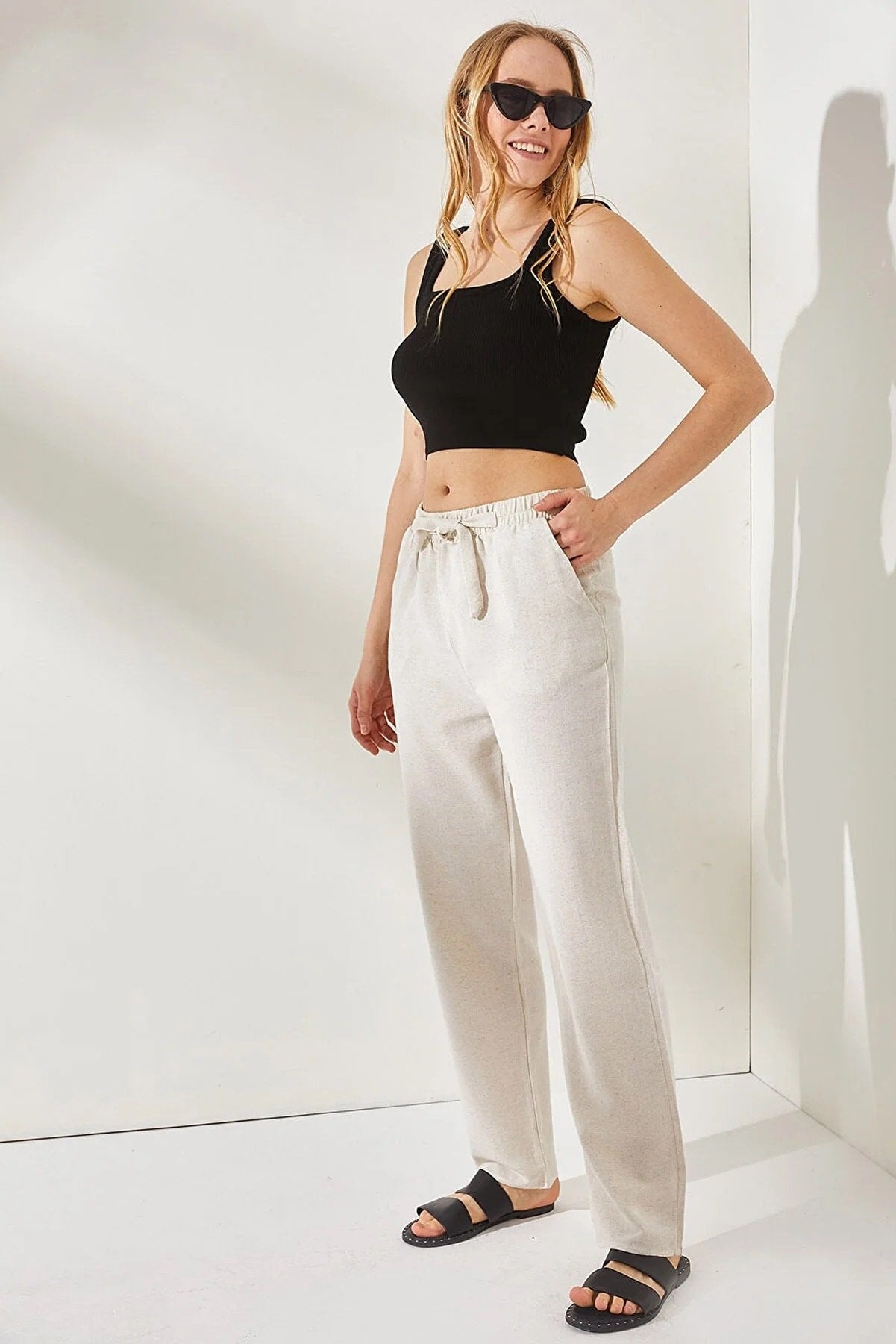 Olivia Ivory Linen Tapered Pants