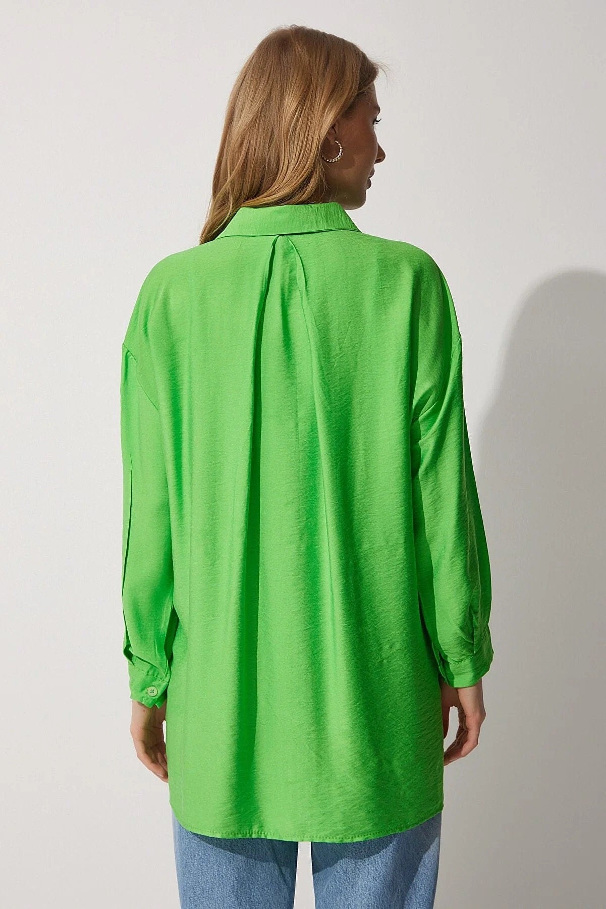 Classic Black Linen Long Sleeve Blouse