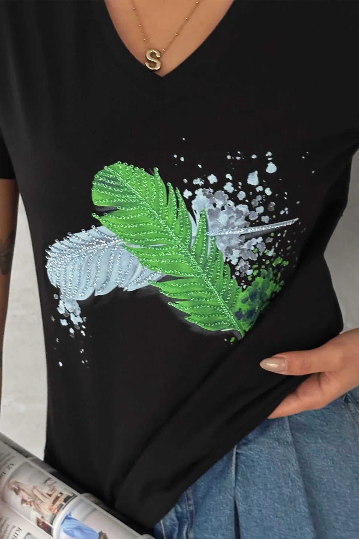 Tilda Feather Sequin Cotton Short Sleeve T-Shirt - Black