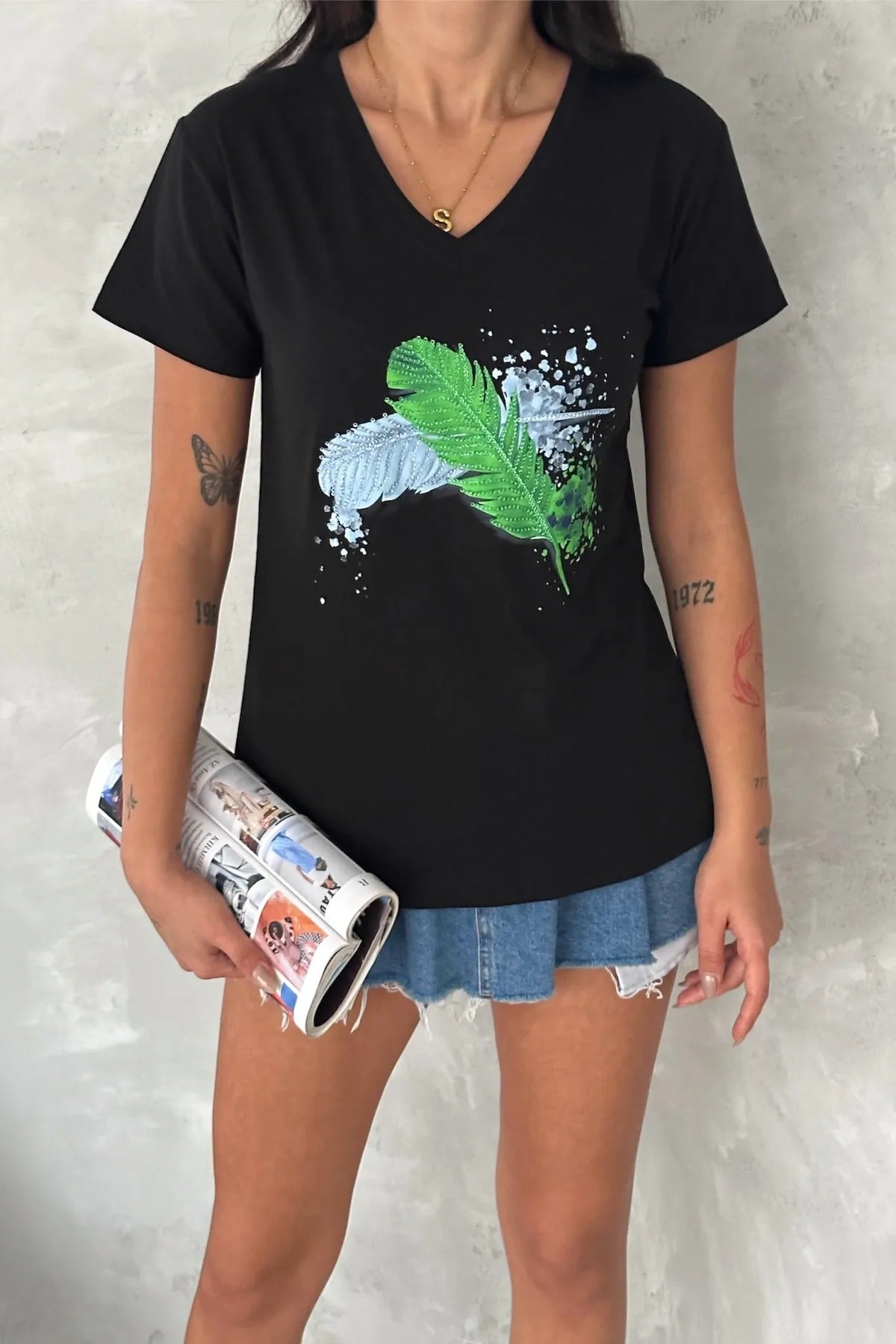 Tilda Feather Sequin Cotton Short Sleeve T-Shirt - Black