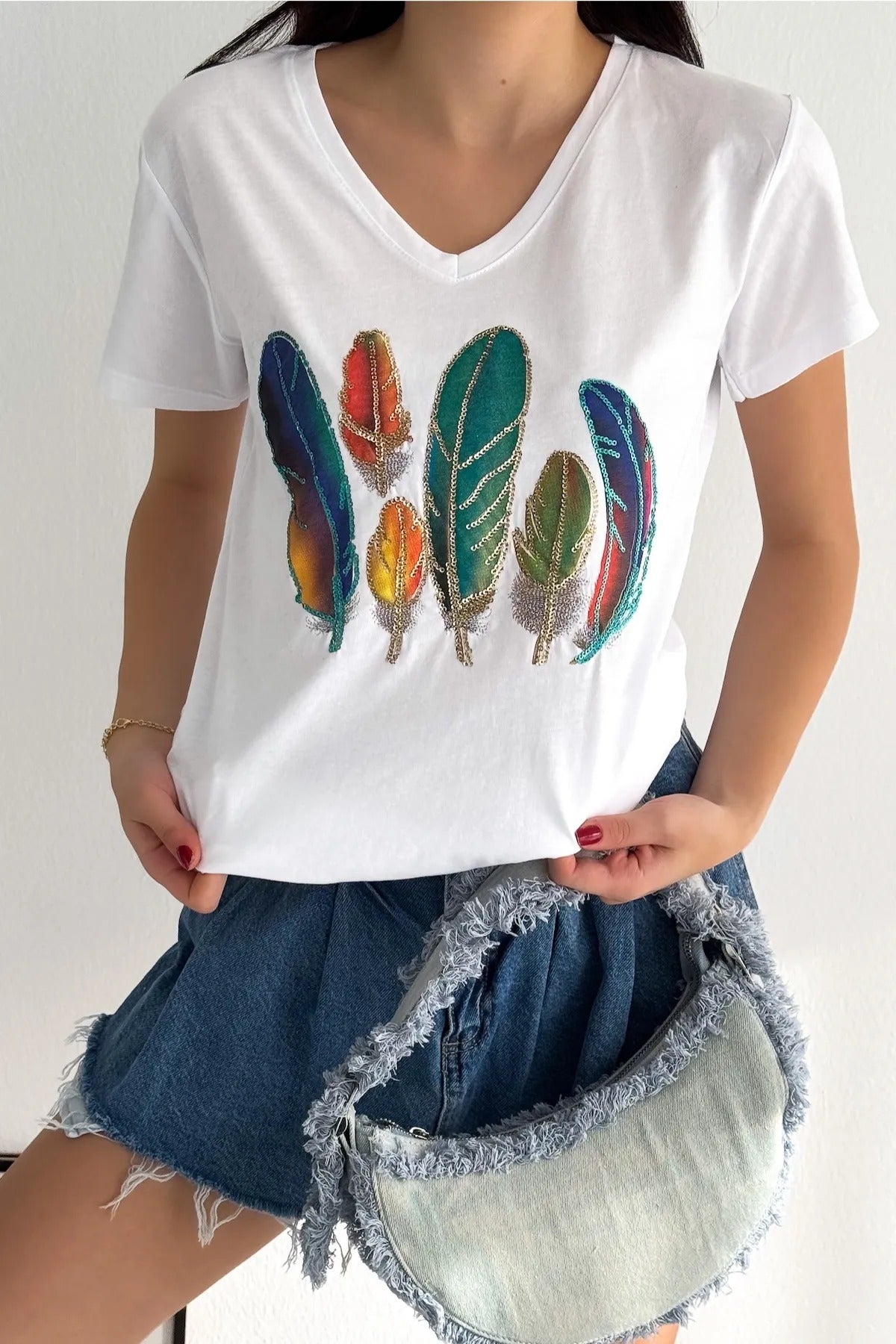 Tilda Colorful Feather Sequin Cotton T-Shirt - White