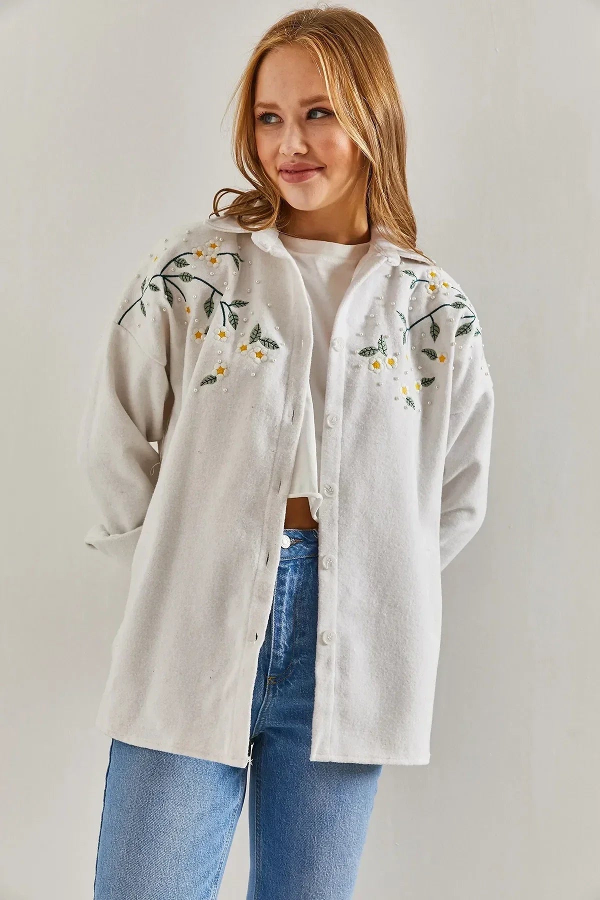 Lavender Cotton Daisy Embroidered Shaket