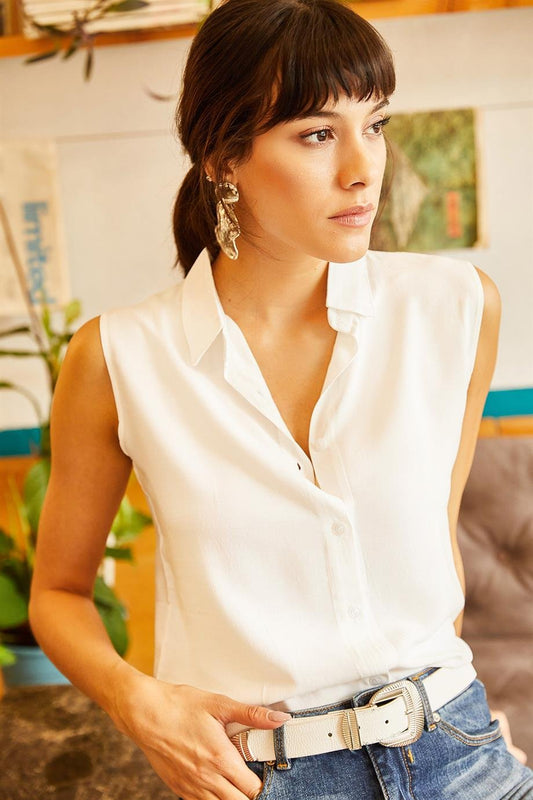 Carol Ivory Sleeveless Button-Down Shirt